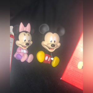 Disney blind box figurines. Brand new. Mickey and Minnie.